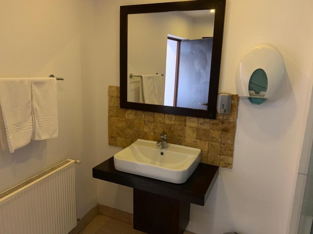 Chic City Rooms Sighişoara Exteriör bild